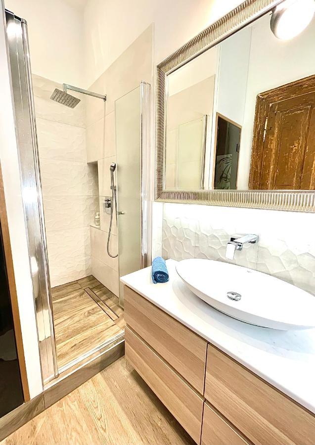Dream Romance Residency - Finnish Sauna Apartamento *
